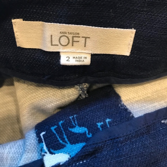 Ann Taylor Loft Flamingo Shorts, Size 2 - Picture 4 of 5